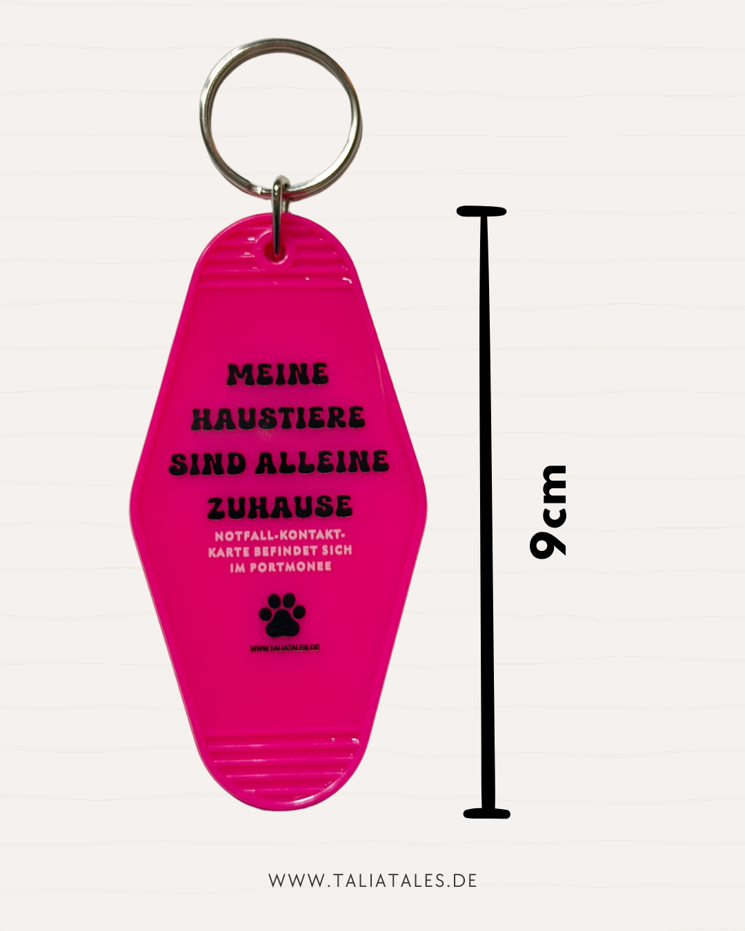 Schlüsselanhänger „Meine Haustiere sind alleine zuhause“ Pink – inkl. Notfallkarte