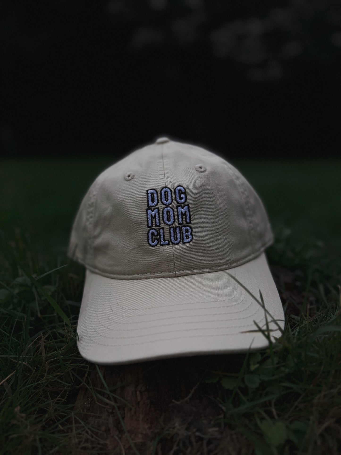 Dog Mom Club – Nachhaltige Kappe mit 3D-Stick für stolze Hundemamas